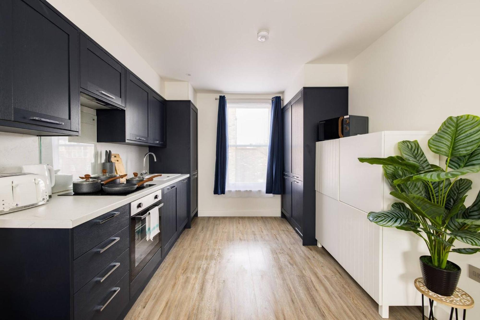 Wild Roses Serviced Apartments - Chelsea ลอนดอน ภายนอก รูปภาพ
