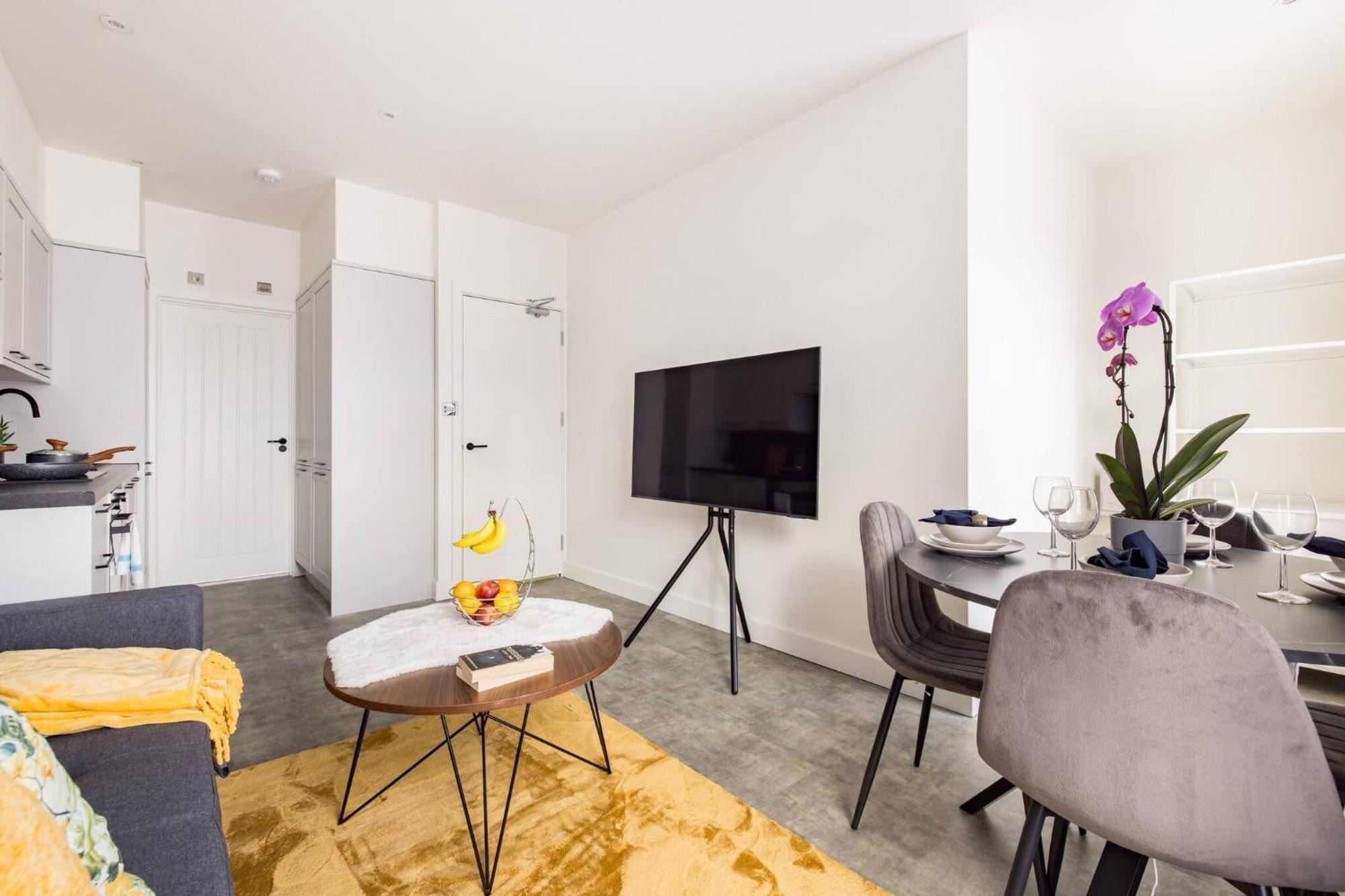 Wild Roses Serviced Apartments - Chelsea ลอนดอน ภายนอก รูปภาพ